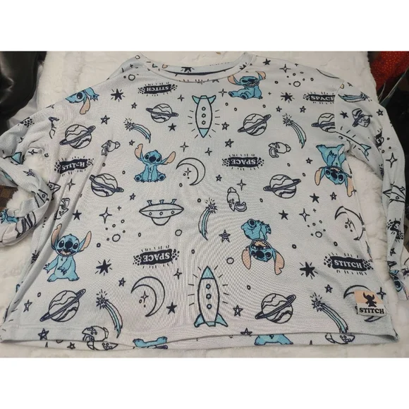 Women's Disney Lilo & Stitch Pajama Set XL White Gray - Picture 8 of 13